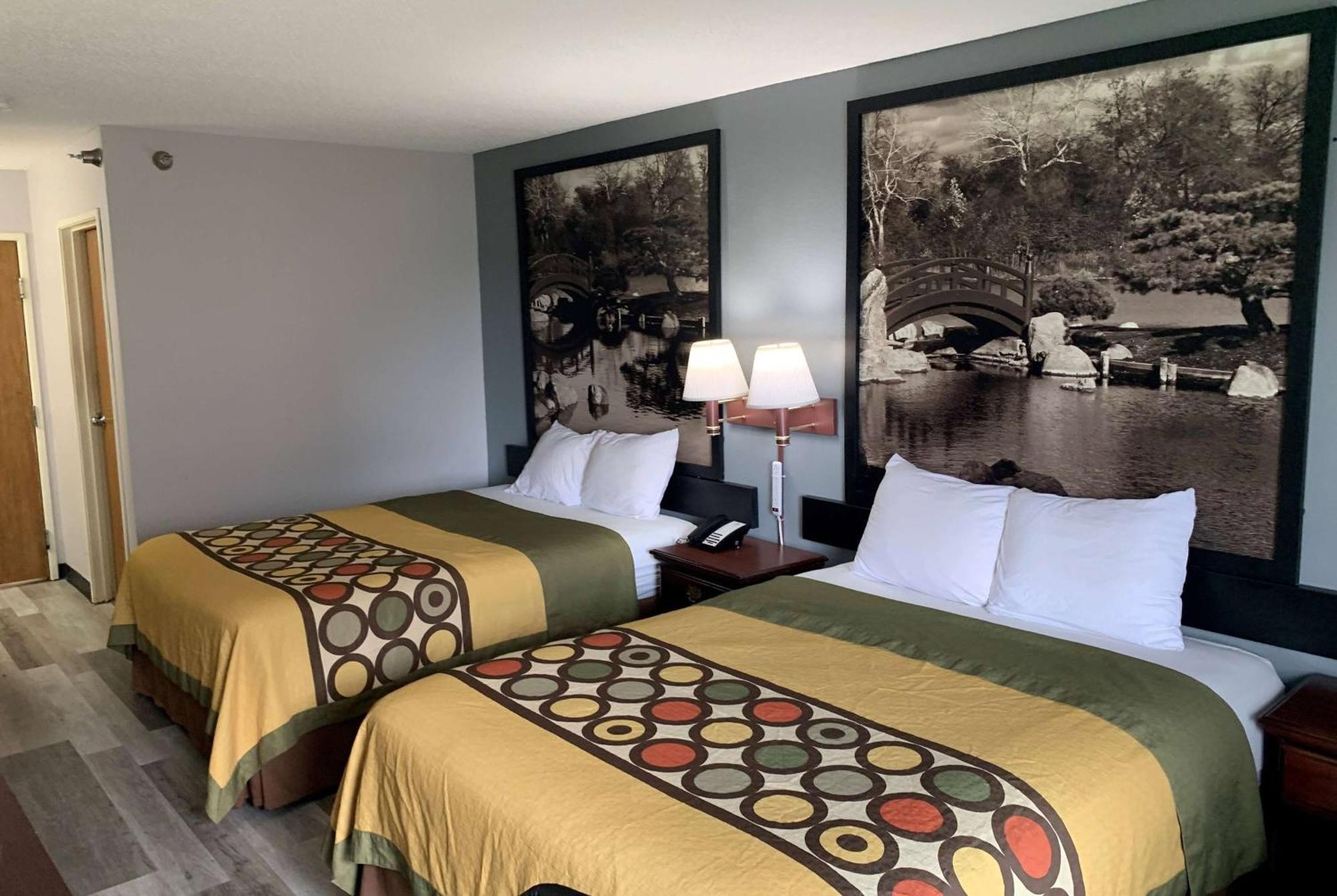 Super 8 By Wyndham 2* Chenoa