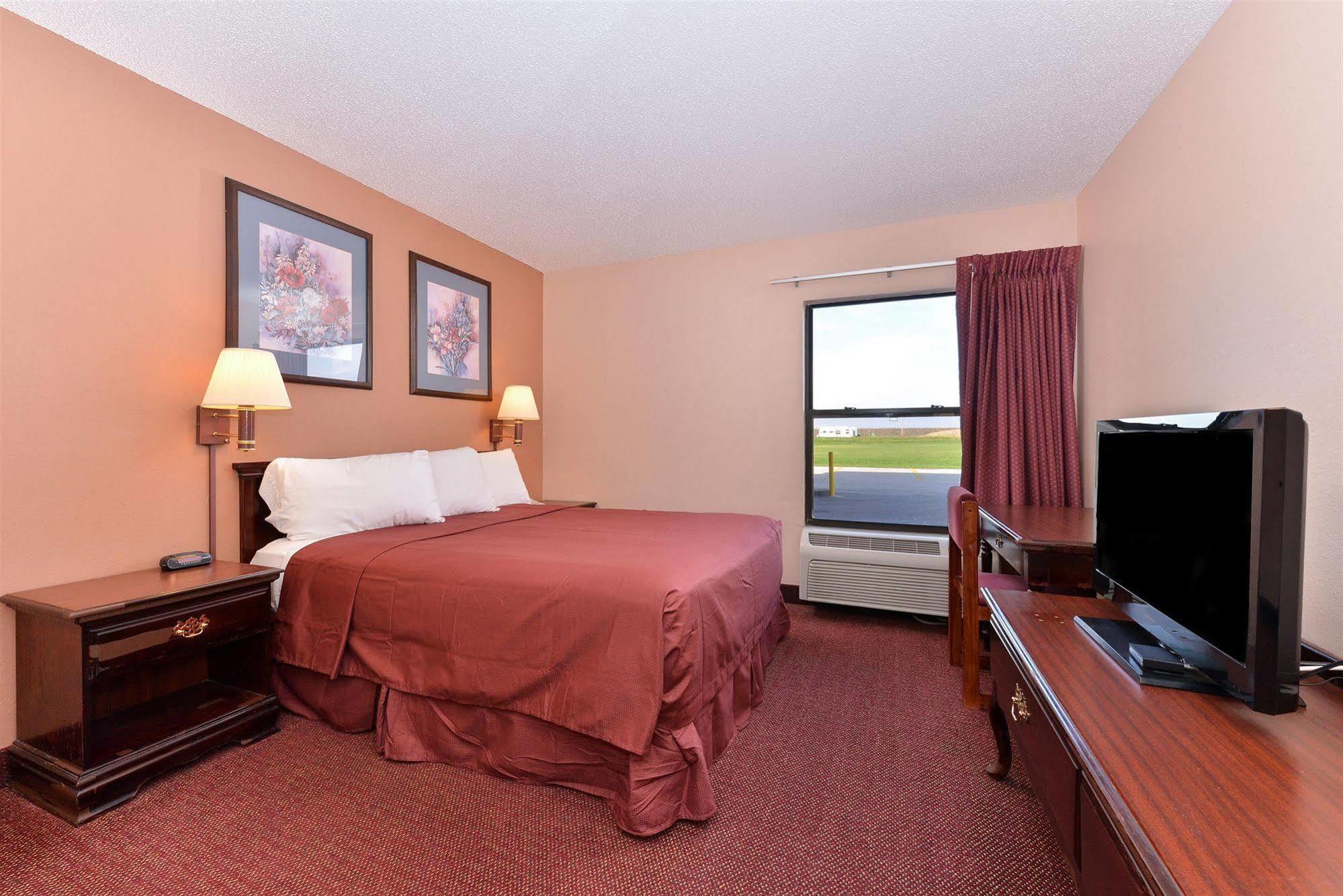 Super 8 By Wyndham